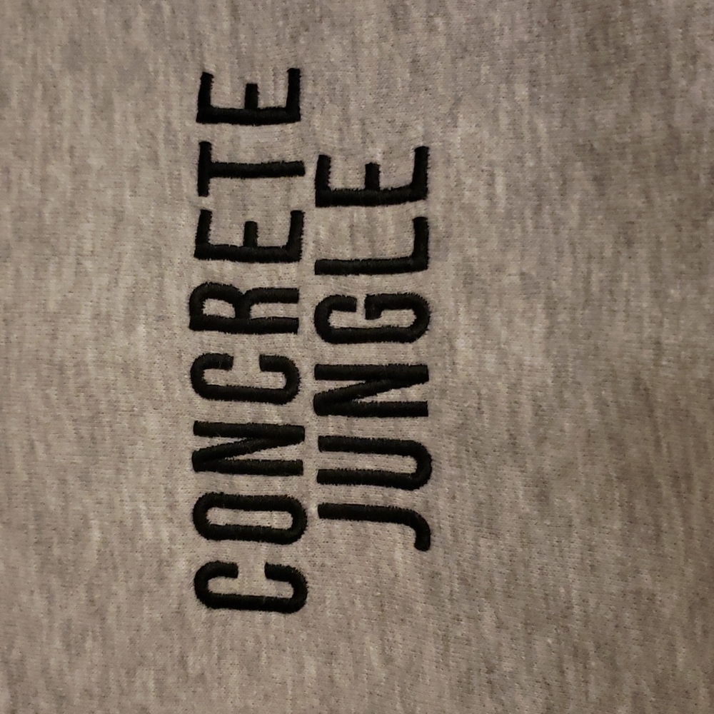 Sweatshirt - Picture 4 of 5